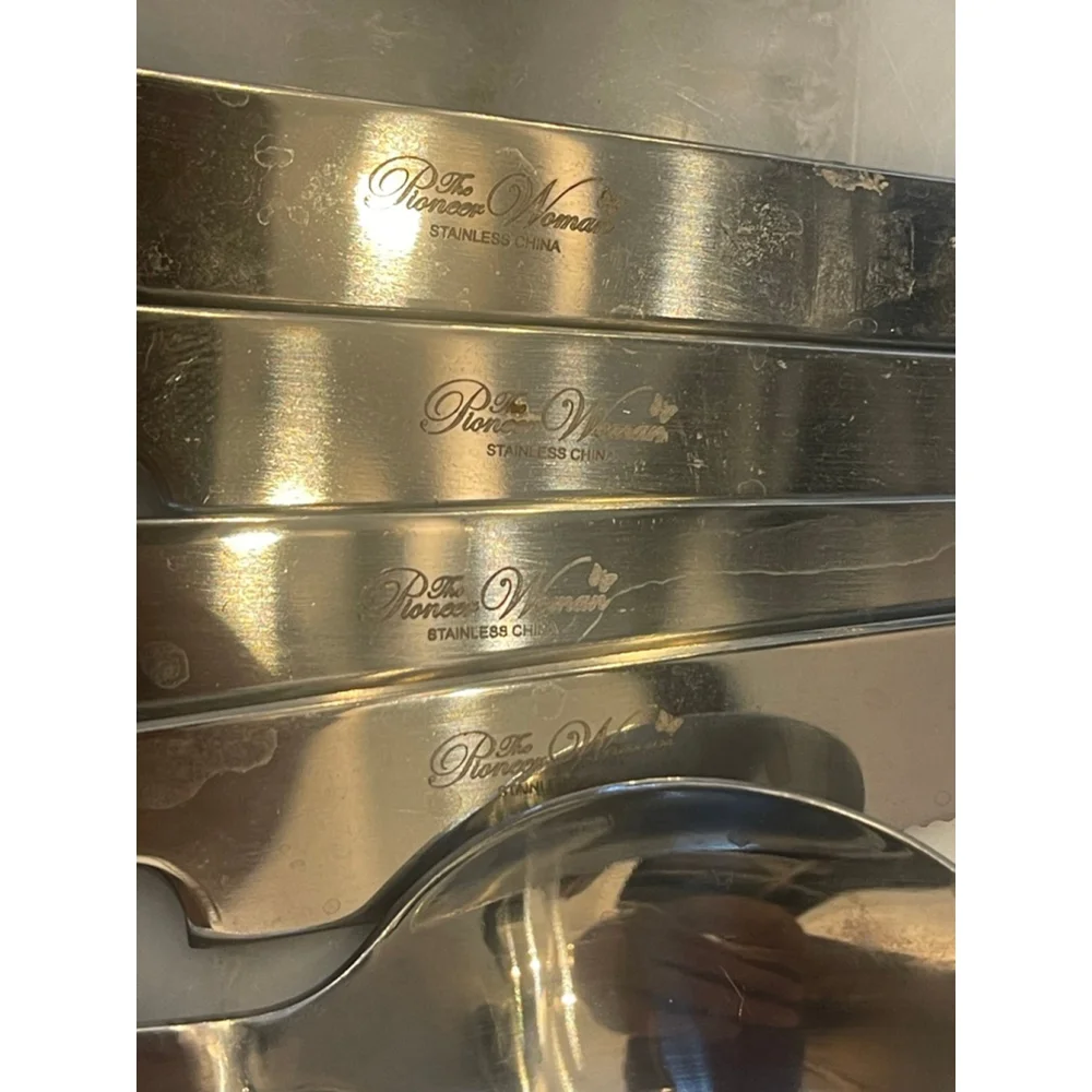 Pioneer Woman Cowgirl Lace 14-Pc Stainless Flatware Set Faux Wood Handles